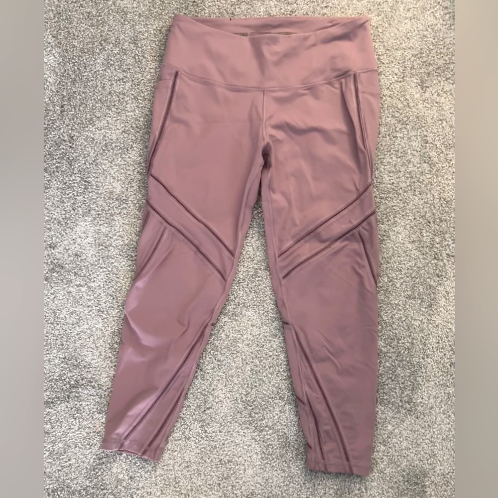 Victoria Sport - 🤍 High Rise Tight Leggings